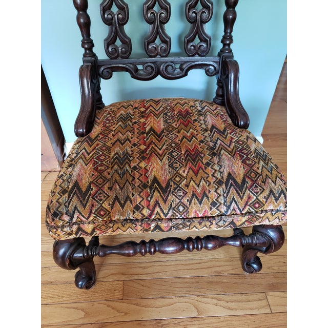 Antique William & Mary Carved Ebonized Chair For Sale In Chicago - Image 6 of 12