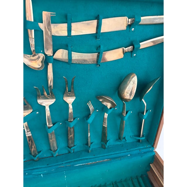 Mid-Century Modern Mid 20th Century Complete Set 12 Person Vintage Thai Bronzeware & Teak Case – 144 Pieces For Sale - Image 3 of 17