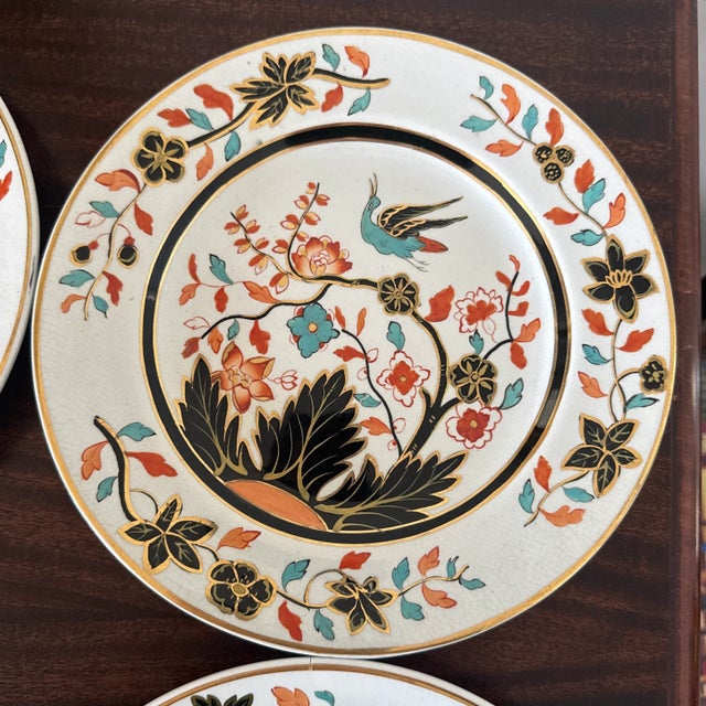 Chinoiserie Mid 19th Century Davenport Imari Stoneware Plate Set of 4 For Sale - Image 3 of 12