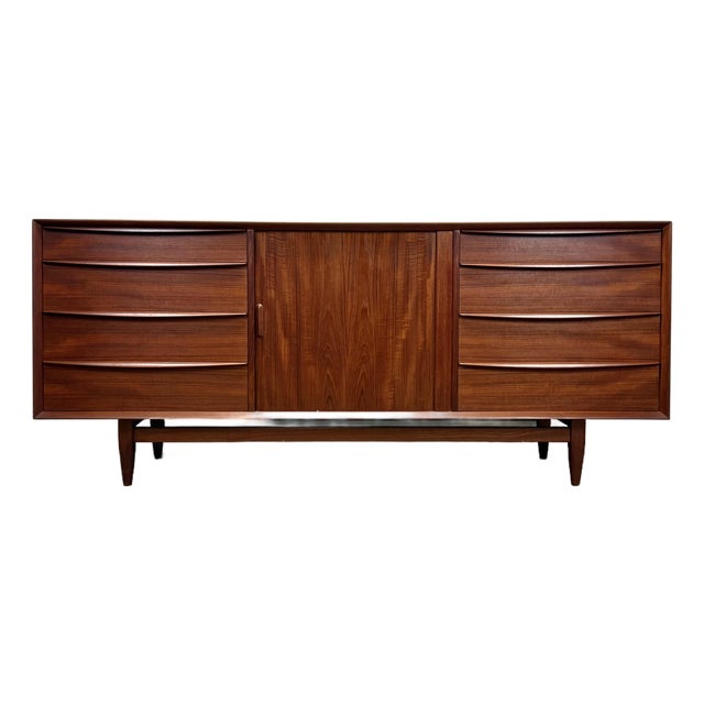 Svend Madsen for Falster Mobelfabrik Danish Mid-Century Modern Teak Dresser / Credenza For Sale