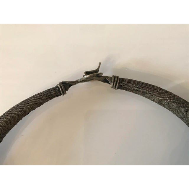 Vintage Miao - People Silver Metal Sculptural Adornment For Sale In Miami - Image 6 of 8