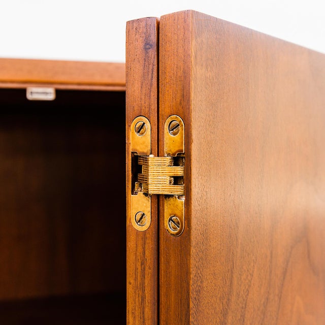 Wood Restored 1950s T. H. Robsjohn-Gibbings for Widdicomb Walnut Credenza For Sale - Image 7 of 15