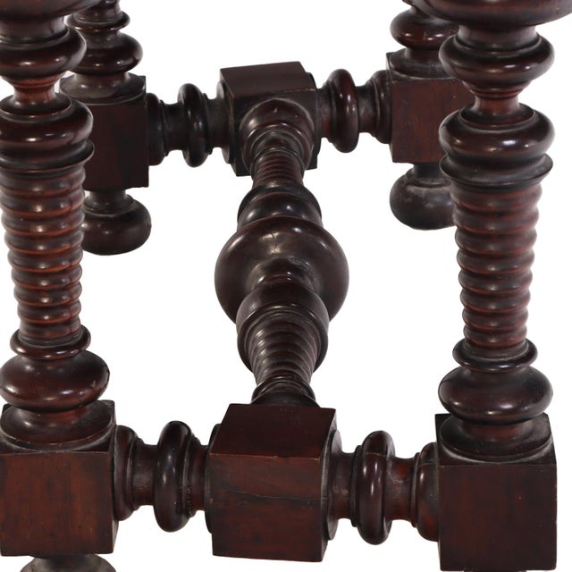 An Italian Walnut Console Table, Late 17th–Early 18th C. For Sale - Image 4 of 5