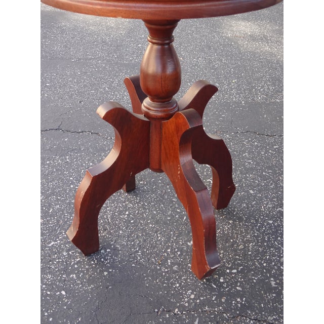 Pair of Antique White Marble Top Mahogany Parlor Round Brown Side Tables Italy For Sale - Image 11 of 18