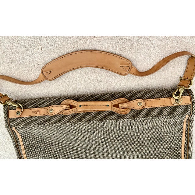 Vintage Hartmann Tweed & Leather 2-Piece Luggage Set - Garment & Companion Bag Excellent Condition For Sale - Image 14 of 18