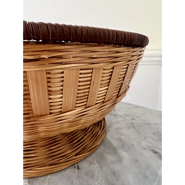 Mid 20th Century Mid 20th Century Vintage Round Pedestal Centerpiece Basket For Sale - Image 5 of 6