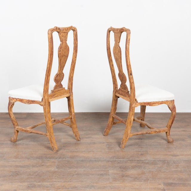Late 18th Century Pair of Swedish Red Painted Rococo Pine Side Chairs For Sale - Image 17 of 17