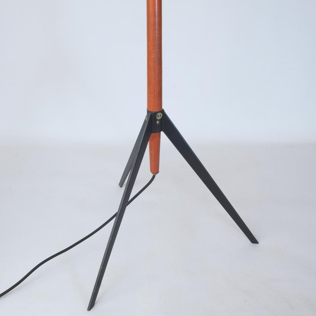 Floor Lamp with Black Metal Tripod Base, 1960s, in Very Good conditions. Designed 1960 to 1969 UK Plug (up to 250V).The...