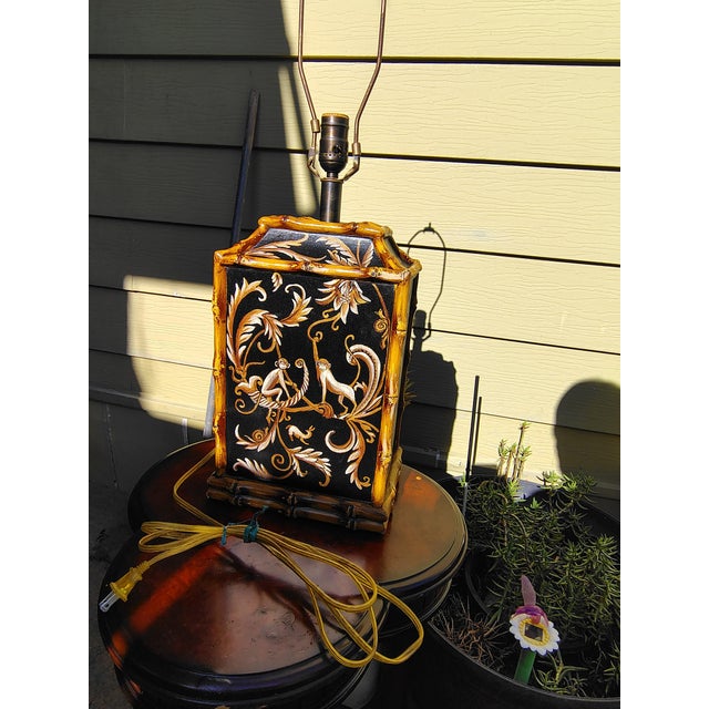 1960s Sarreid Excellent Chinoise28 "Faux Bamboo Monkey Table Lamp For Sale - Image 9 of 13