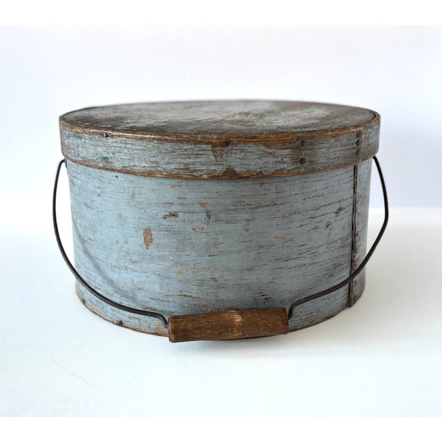 A Beautiful Authentic 19th Century Original Paint Handmade Kitchen Bail Handled Pantry Box For Sale In Boston - Image 6 of 13