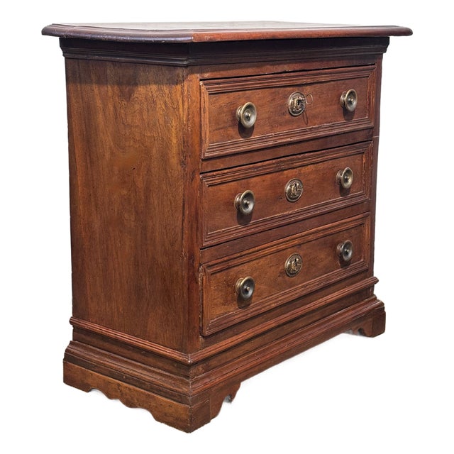17th Century Italian Walnut Chest of Drawers For Sale