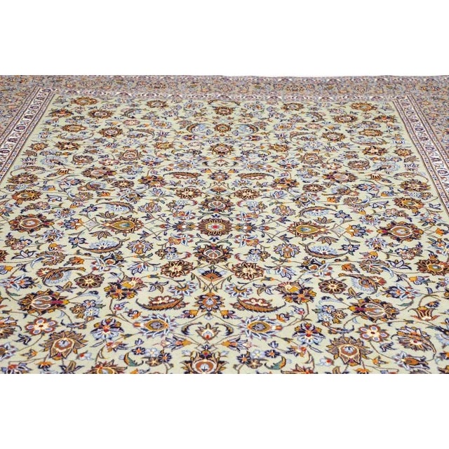 Kashan Rug in New Wool For Sale - Image 8 of 11