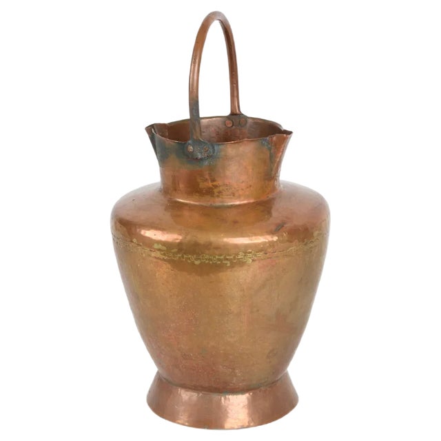 Italian Copper Vase ​​with Double Spouts and a Single Handle, Tuscany, 1930s For Sale