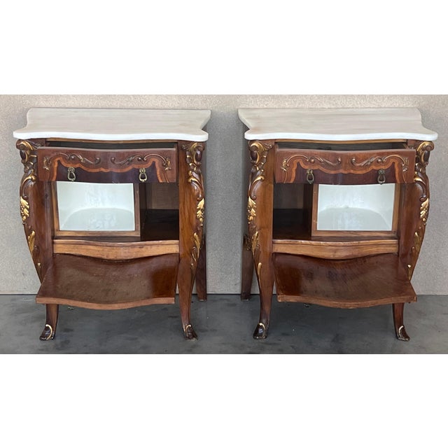 Early 20th Century French Louis XV Marquetry Marble-Top Nightstand or Side Tables, A Pair For Sale - Image 18 of 18