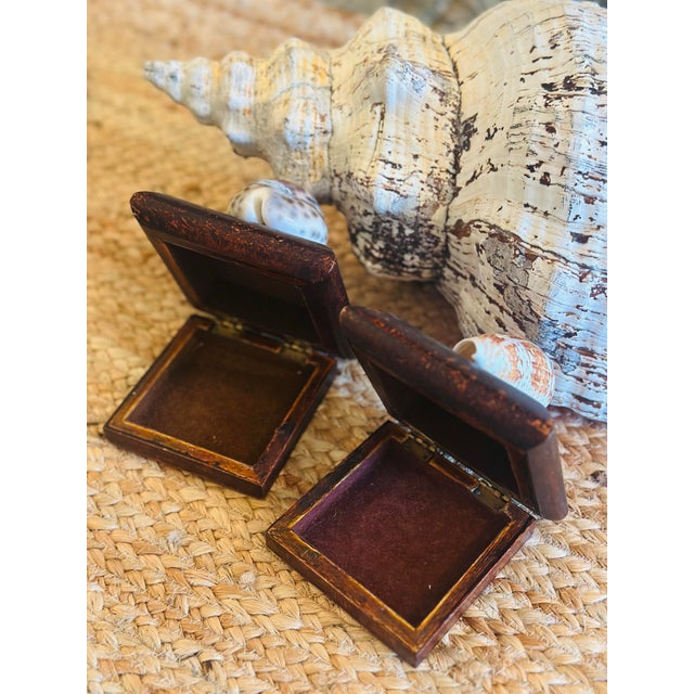 1960s Small Shell Boxes, Set of 2 For Sale - Image 5 of 5