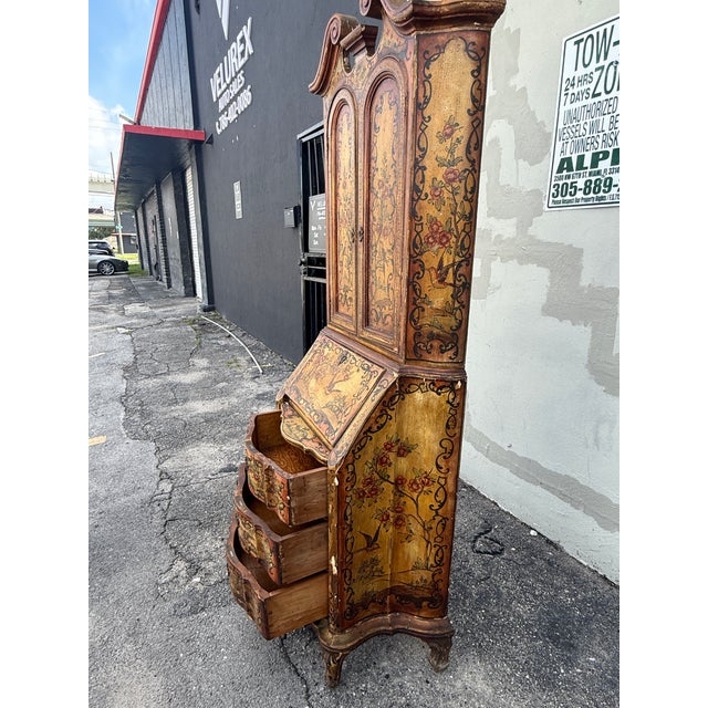 Antique Italian Venetian Hand Painted Secretary Desk For Sale In Miami - Image 6 of 18