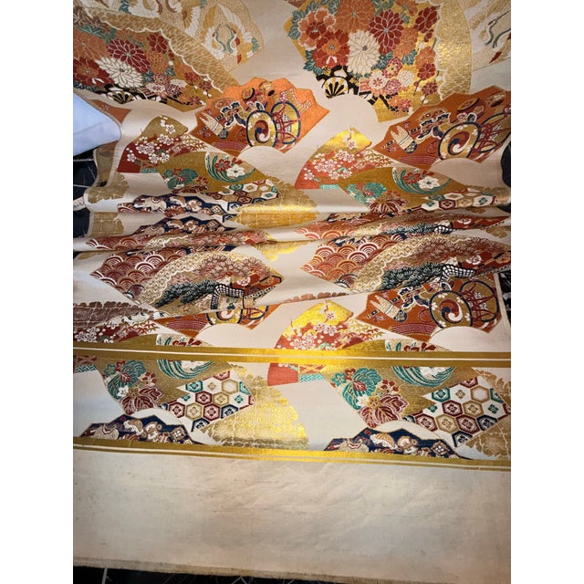 Authentic vintage hand-woven Japanese “Maru” Obi, the ceremonial belt worn for formal occasions, features a non-...