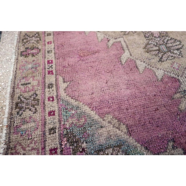 Tribal Galerie Shabab Collection Early 20th Century Turkish Oushak Throw Rug For Sale - Image 3 of 6