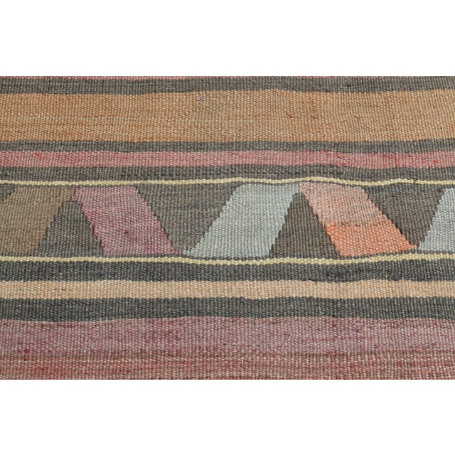 1970s Vintage Turkish Oushak Handmade Wool Cotton Brown Kilim Rug For Sale In San Francisco - Image 6 of 11