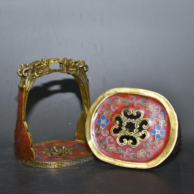 Red Pair of Antique Cloisonné Enamel Stirrups With Dragon Motif, 1.95kg For Sale - Image 8 of 9