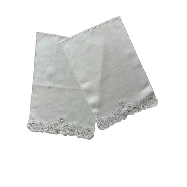 Textile Vintage Soft White Linen Guest Towels with Filet and Needle Lace Fingertip Towels, Classic European Trousseau Linen - a Pair For Sale - Image 7 of 9