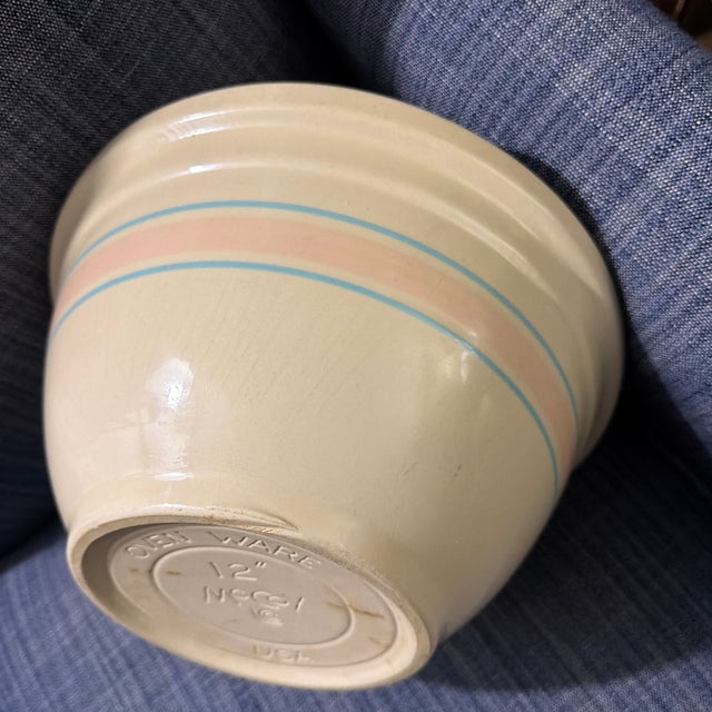 American Late 20th Century McCoy Extra Large Pottery Bowl For Sale - Image 3 of 11