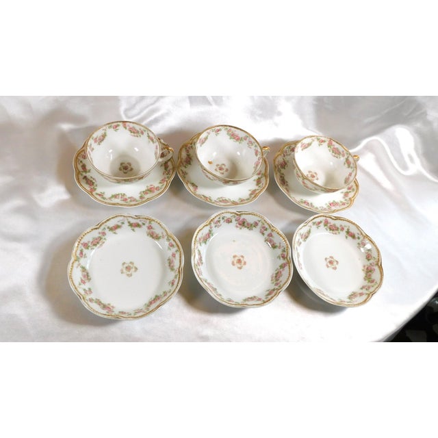 1940s Set of Three Haviland Schleiger 270 Teacups Plus Sauce Bowls # 23850 For Sale - Image 4 of 15