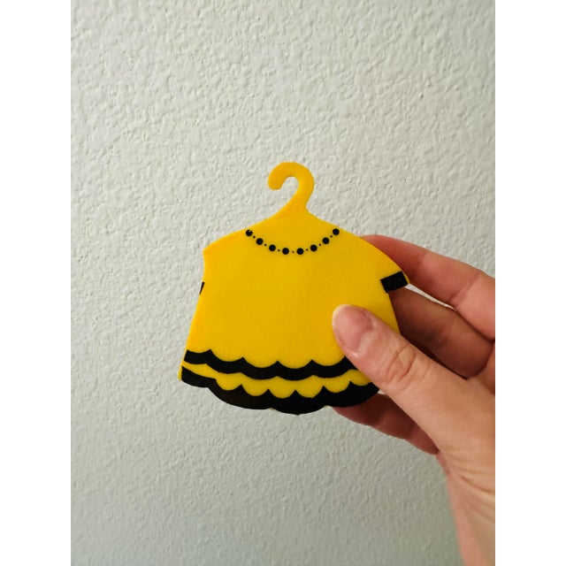 Vintage Victor Goldman Hanging Clothes Drink Coaster Set From Hong Kong For Sale - Image 4 of 9