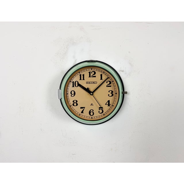 Vintage Seiko maritime slave clock designed during the 1970s and produced till 1990s. These clocks were used on large...