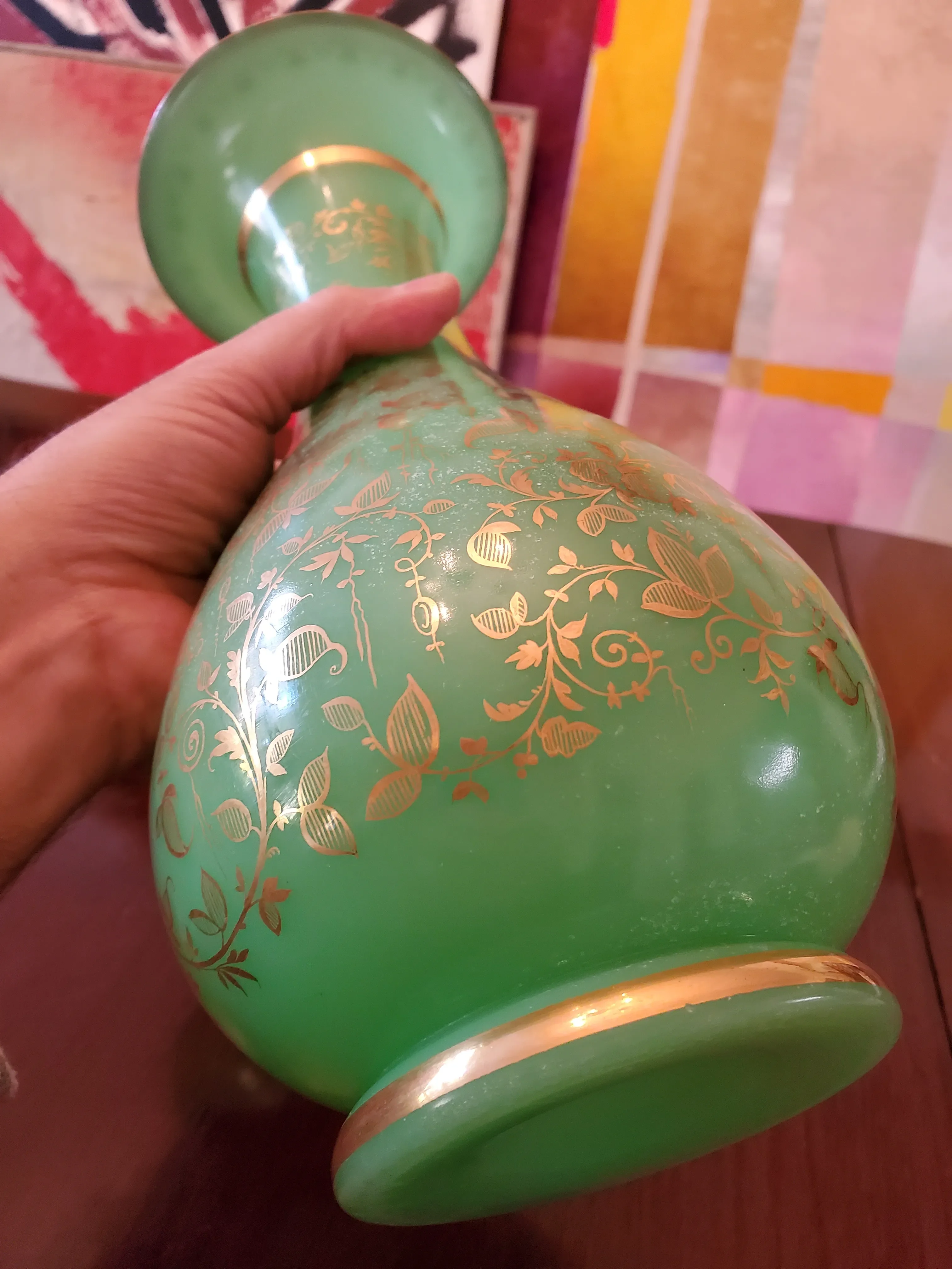 Baccarat花瓶・グリーン Antique Baccarat Uranium Opaline Chartreuse Green Glass Monumental
