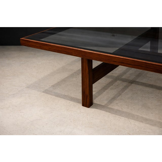 Large Coffee Table in Rosewood and Glass by Joaquim Tenreiro, Brazil, 1950s - Lot 603 For Sale - Image 11 of 14