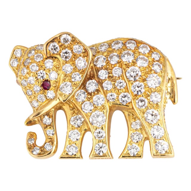 1980s Cartier Diamond Elephant Brooch Pin Vintage 18k Yellow Gold Signed Jewelry For Sale