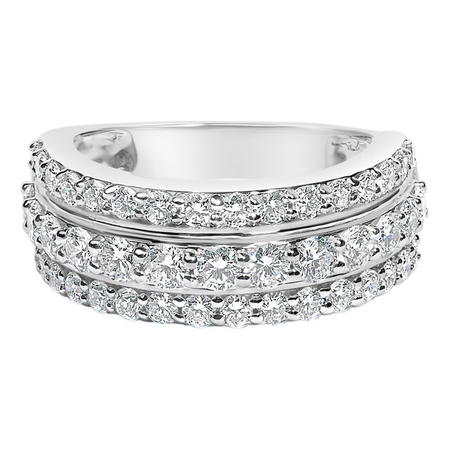 .925 Sterling Silver 2.0 Cttw Lab Grown Diamond 3 Row Band Ring (F-G Color, VS1-VS2 Clarity) - Ring Size 7 For Sale