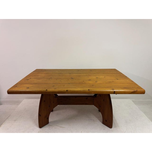 A solid pine dining table by Wasa Möbel, Germany, circa 1980s. The table features a generously proportioned rectangular...