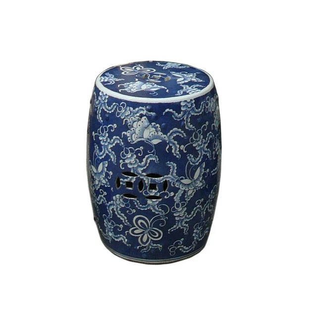 Chinese Blue & White Porcelain Round Butterflies Stool For Sale In San Francisco - Image 6 of 6