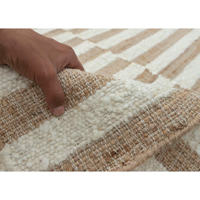 10x14Ft. Natural Wool & Jute Modern Premium Quality Rug For Sale - Image 13 of 18