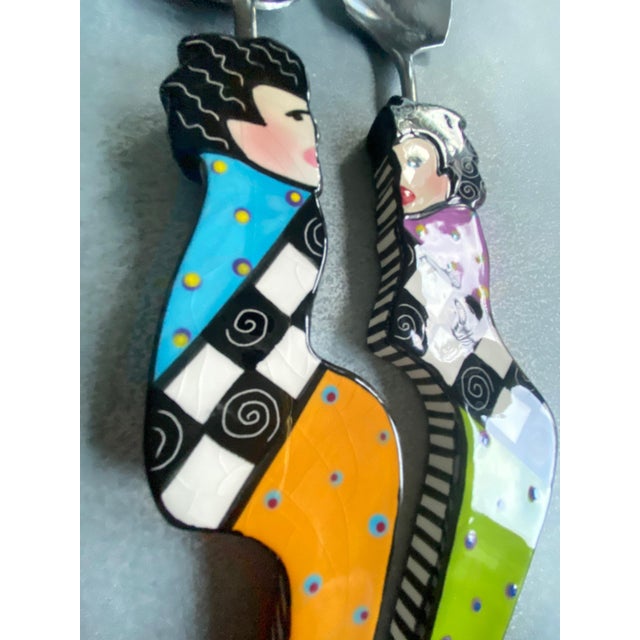1980s Memphis Style Figural Ceramic Handle Salad Servers – A Pair For Sale - Image 4 of 10