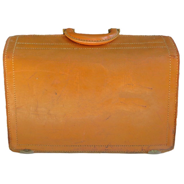 Mid-Century Modern 1950s Leather Doctor / Medical Bag For Sale - Image 3 of 6