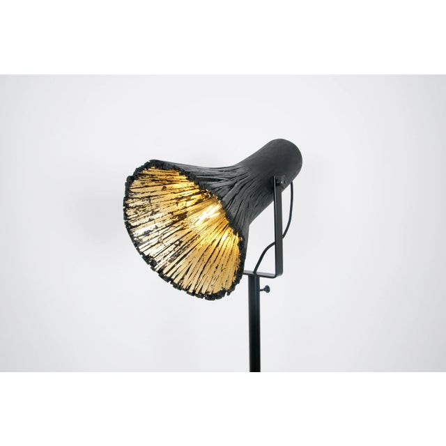 The series „pressed wood“ is based on the traditional technique of bent wood, but Johannes Hemann combined it with...