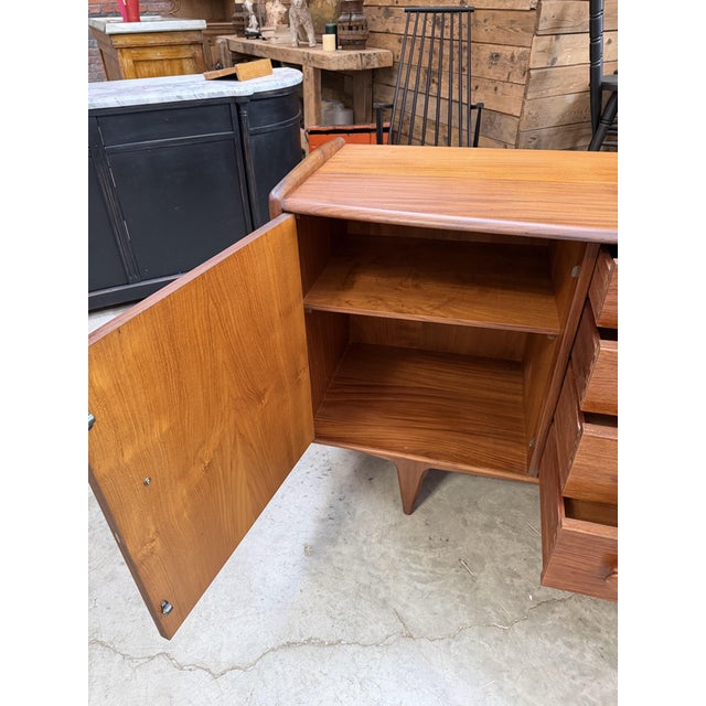 1960s Teak Enfilade by John Herbert for A. Younger Ltd., 1960s For Sale - Image 5 of 14