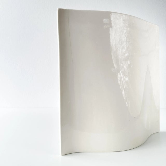 Ceramic John Bergen Postmodern Marbled Glaze Vase For Sale - Image 7 of 12