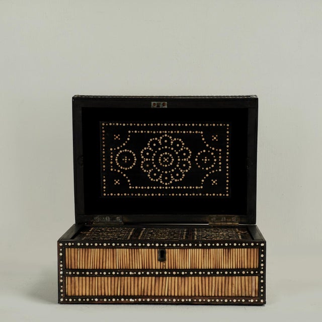 Tan Antique Anglo Indian Quill Box For Sale - Image 8 of 15