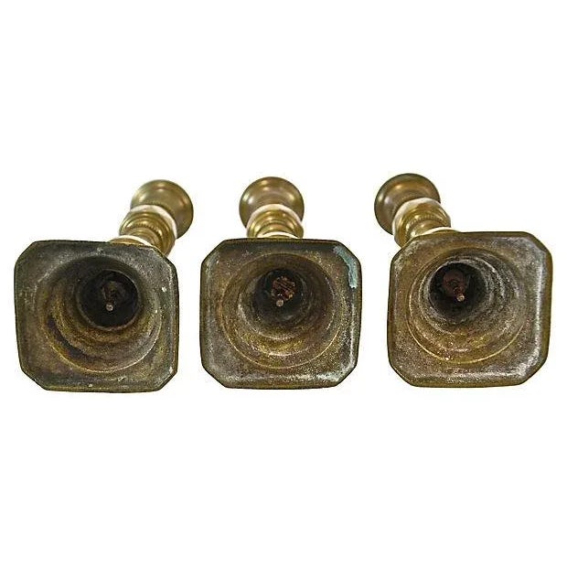 19th Century English Brass Candlesticks - Set of 3 For Sale In Chicago - Image 6 of 6