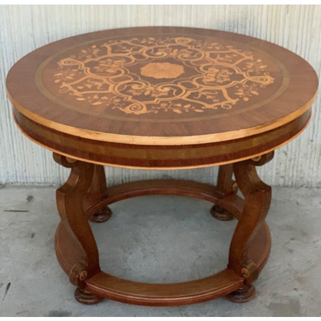 About 20th Marquetry Round Center Table with Four Cabriole Legs Details IN THE STYLE OF Neoclassical PLACE OF ORIGIN...