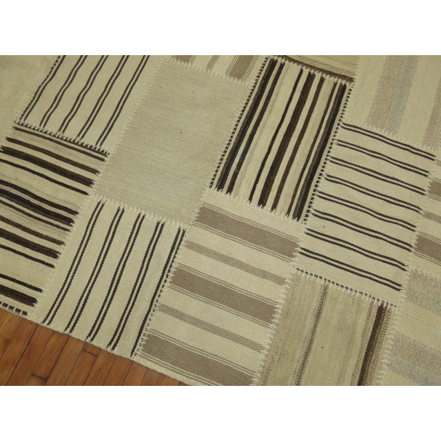 Green Late 20th Century Large Room Size Modern Turkish Kilim - 10'7" x 14'4" For Sale - Image 8 of 18