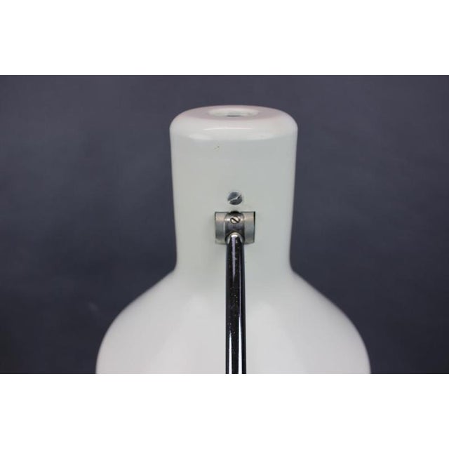 Metal Space Age German Adjustable Desk Lamp in White Metal and Chrome, 1970s For Sale - Image 7 of 11
