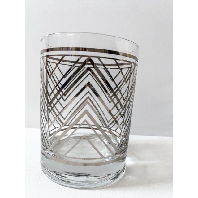 Mid 20th Century Mid-Century Silver Chevron Georges Briard Old Fashioned Rocks Glasses- Set of 4 For Sale - Image 5 of 10