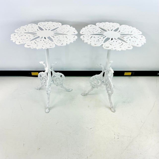 1970s Vintage Chippendale Hollywood Regency Cast Iron Patio Outdoor Side Tables - A Pair, Newly Painted For Sale - Image 15 of 15