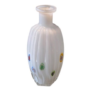 Mid Century Italian Murano Style White Ribbed Rigadin Glass Vase With Millefiori Murrine For Sale