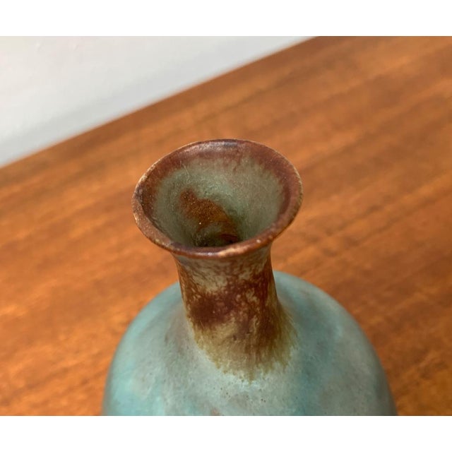 Mid-Century Minimalist German Studio Pottery Vase by Elke & Elmar Kubicek, 1960s For Sale - Image 6 of 16